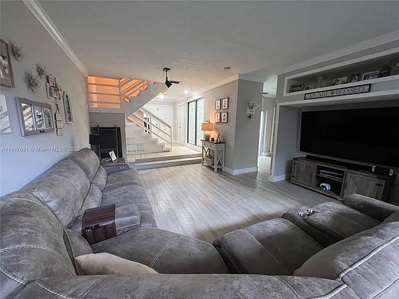 5th image of 19610 Cypress Ct