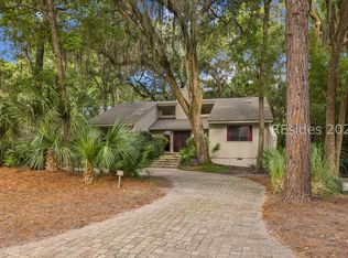 21 Acorn Lane, Hilton Head Island, SC 29928