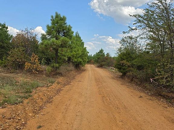 5th image of 15 Round Mountain Rd