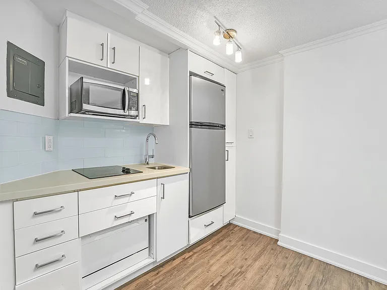 40 Beaty Ave #CH2 — Photo 7