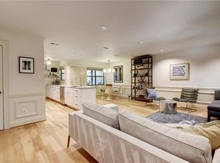 2301 Lawnmont Ave APT 4, Austin, TX 78756