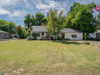1310 Woodland Ave, Medford, OR, 97501