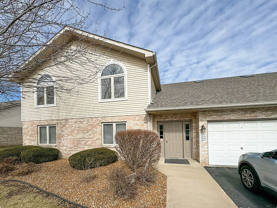 1st image of 2671 Jodee Dr #2671