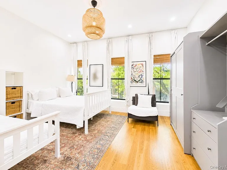 3 Jardine Pl #2F — Photo 20