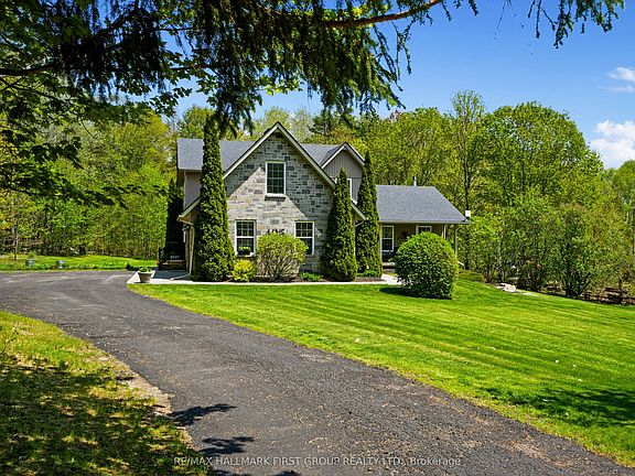 2nd image of 405 Fiddick Rd
