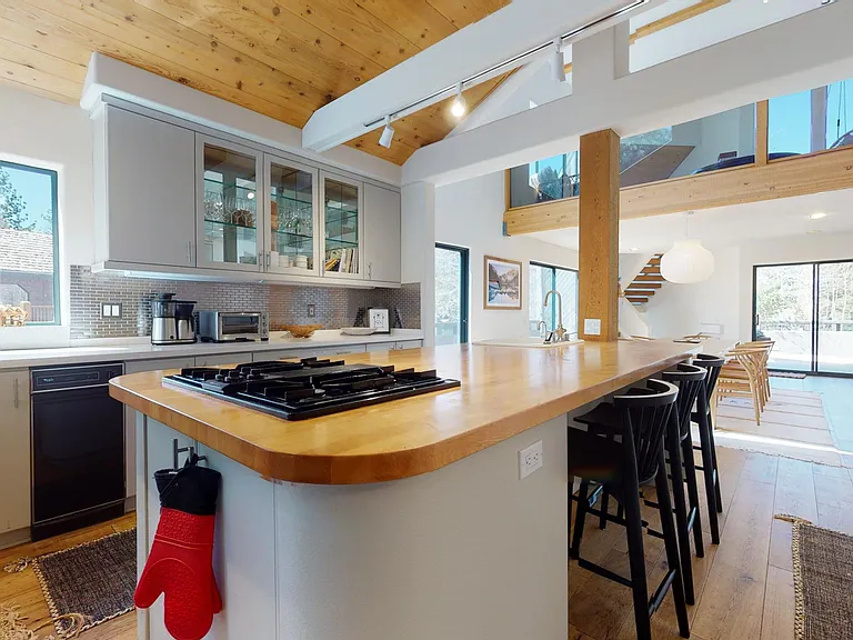 900 Majestic Pines Dr — Photo 18
