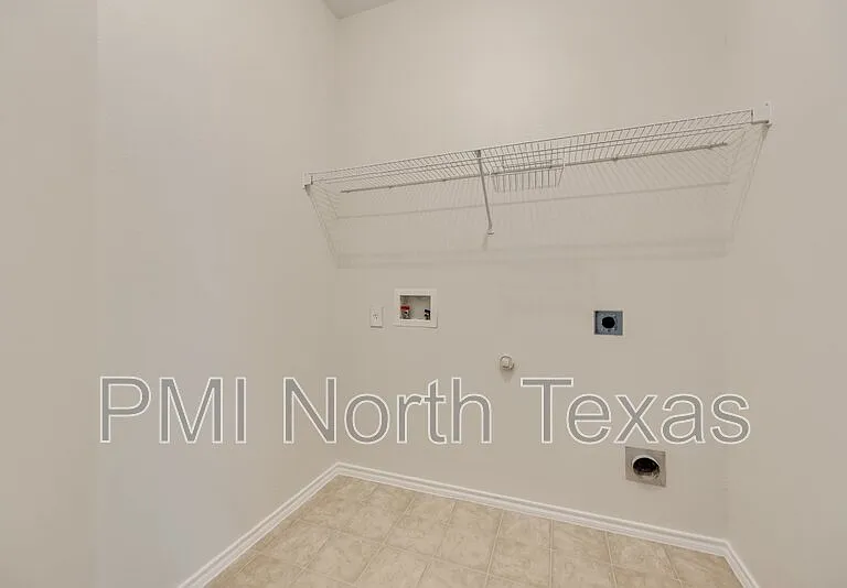 8420 Sonnet Dr — Photo 14