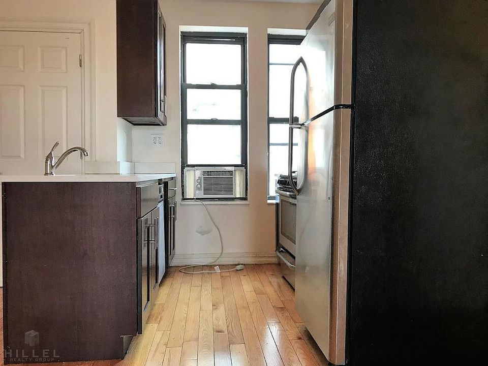 1st image of 2180 38th St #C8