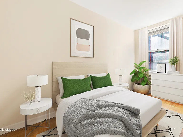 335 E 54th St #5F — Photo 3