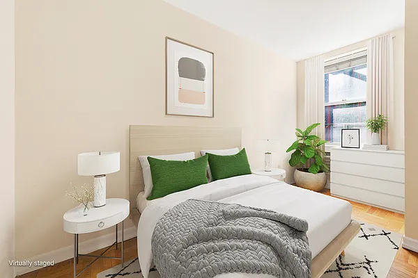 Rented by Compass | media 9