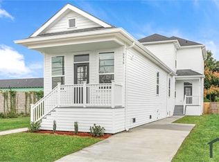 3418 Hollygrove St, New Orleans, LA 70118