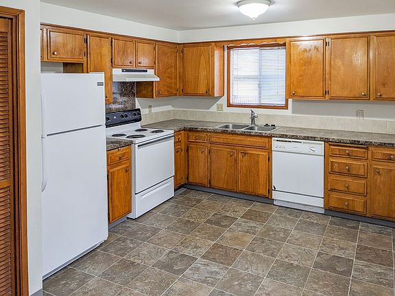 4th image of 2137-2143 Nomad Ct SE #2139