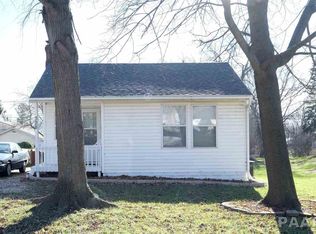 328 Carola St, Creve Coeur, IL