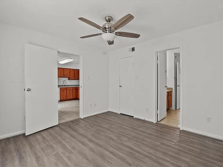 3506 Cove View Blvd #303 — Photo 11