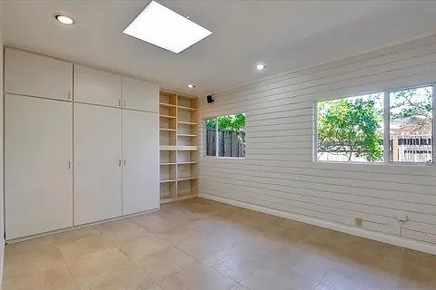5th image of 848 Northampton Dr