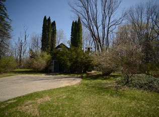 2108 N Seven Mile Rd, Sanford, MI 48657