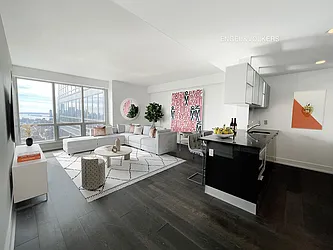 Rented by Engel & Völkers New York City