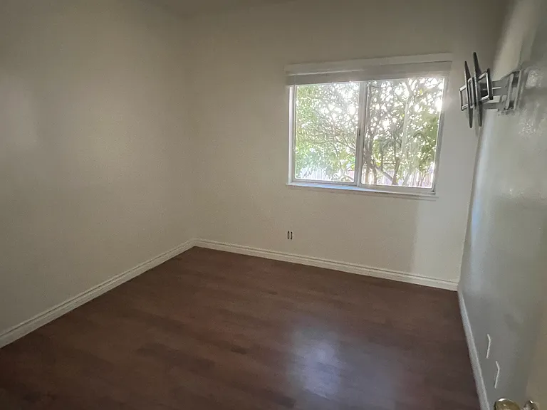 10065 Miracanto Way — Photo 9