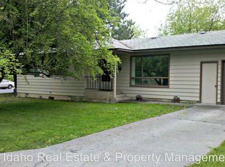 947 Lewis St, Moscow, ID 83843