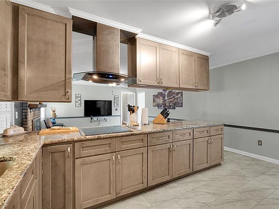 4th image of 23 Wolseley Rd