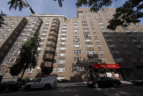 2nd image of 145 E 27th St APT 2A