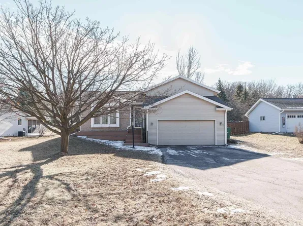 5315 Siggelkow Road, Mcfarland, WI 53558