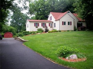 2907 N Mercer St, New Castle, PA 16105