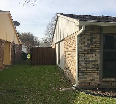 2nd image of 4921 Watkins Dr