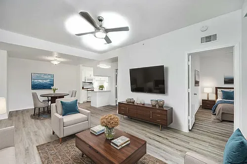 Uptown Palms Apartments Photo 1