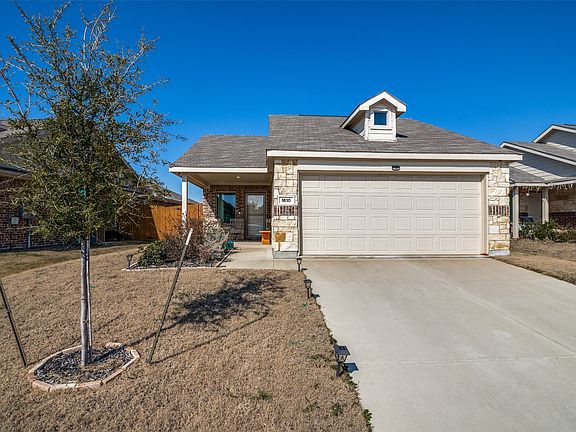 2nd image of 1610 Rosy Finch Dr