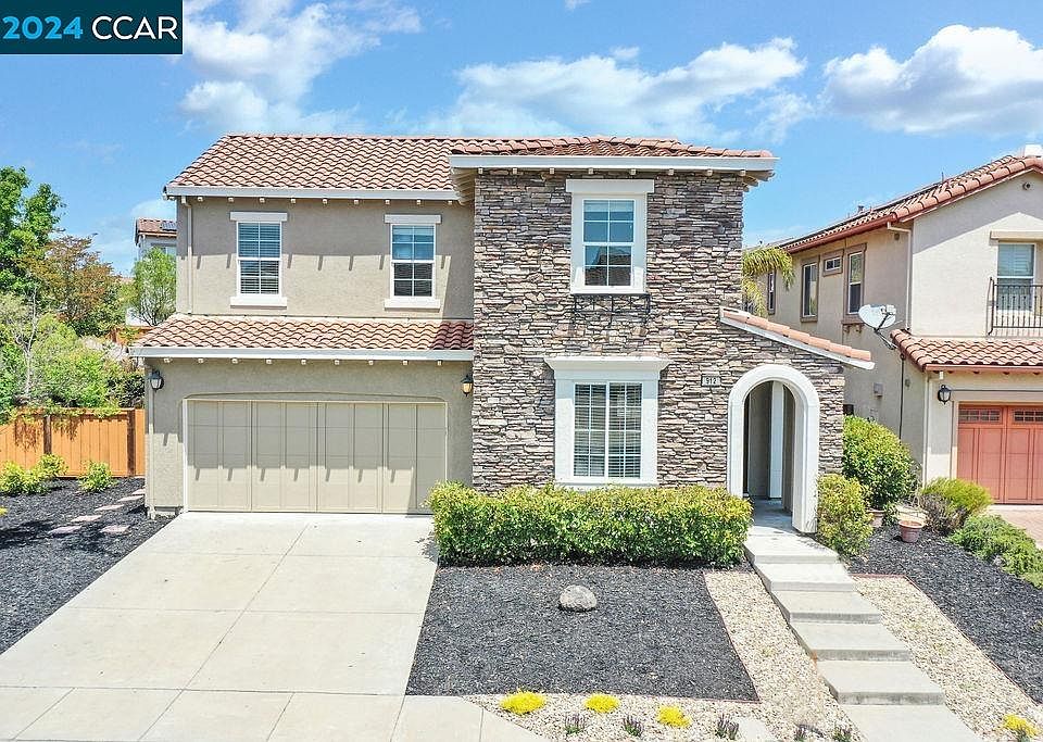 1st image of 912 Trebbiano Ct