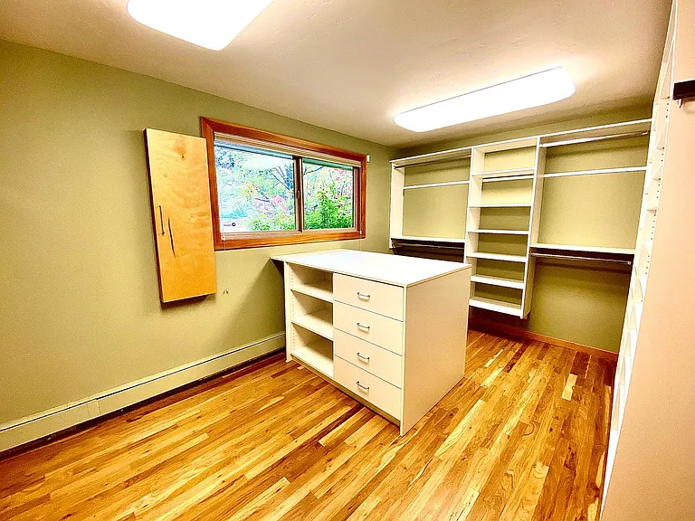 306 E Curling Dr — Photo 46