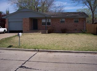 6515 NW Columbia Ave, Lawton, OK 73505