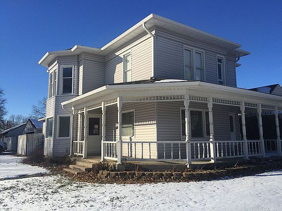 house SE corner 