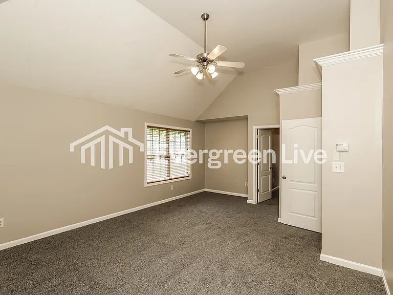 7966 Gossamer Dr — Photo 8