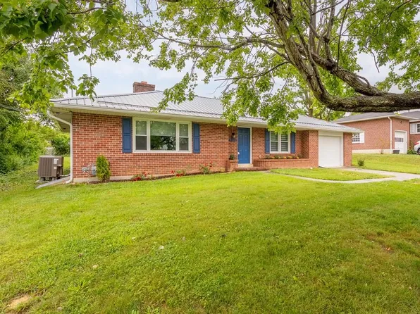 240 W Ridge St, Wytheville, VA 24382