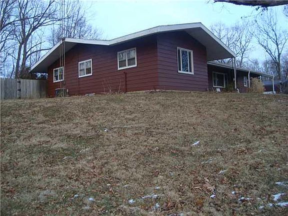 2nd image of 201 Crystal Falls Ln