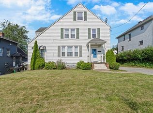 903 School St, Beaver Falls, PA 15010