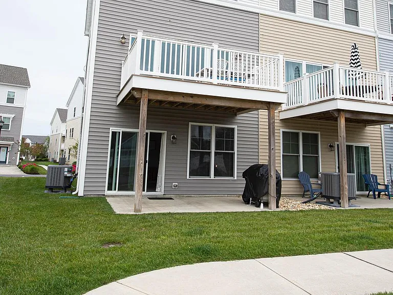13002 Bowline Ln #5 — Photo 30