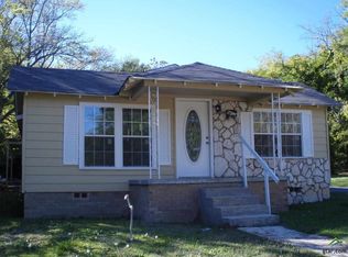 407 Winter St, Henderson, TX 75652