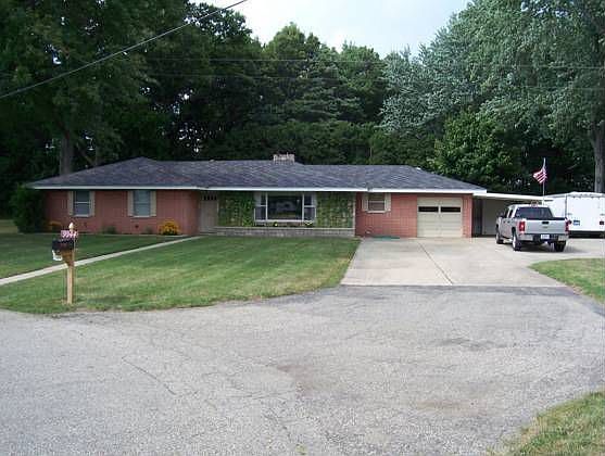 1st image of 9944 Mozart St