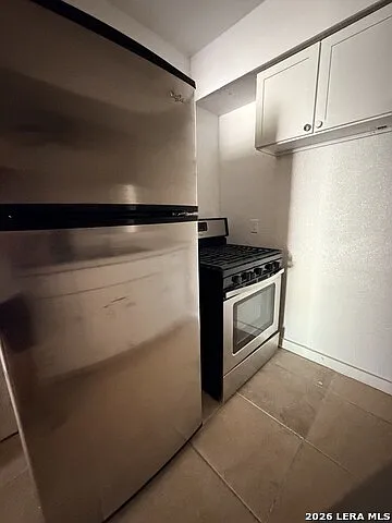 153 E Baylor #3