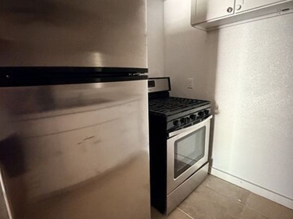 153 E Baylor St Unit 3