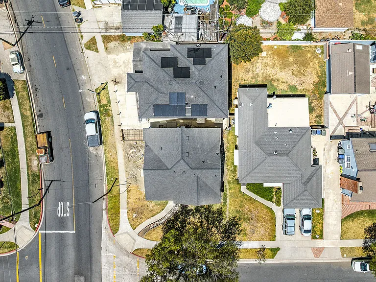 5103 Barlin Ave — Photo 2