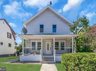 128 Warwick Rd S, Lawnside, NJ 08045