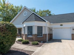 8662 Alexandra Dr, North Royalton, OH 44133