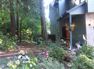 8479 SW 85th Ave, Portland, OR 97223