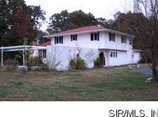 3116 Grange Hall Rd, Marion, IL 62959