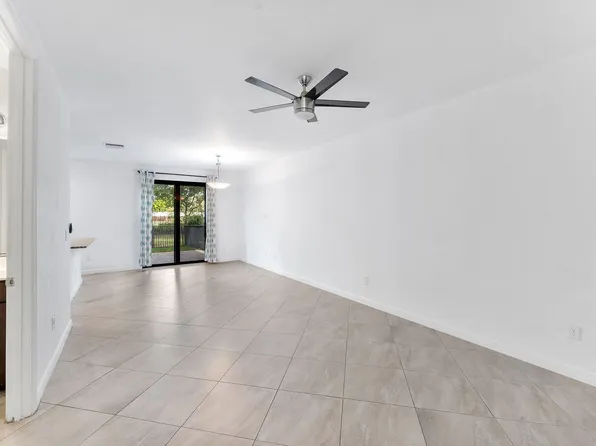 12756 Anthorne Ln S, Boynton Beach, FL 33436
