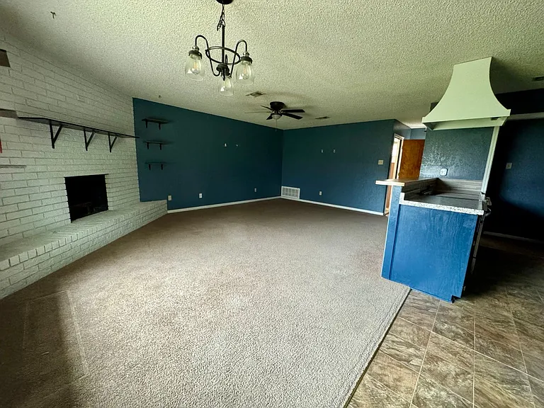 1803 Stardust St — Photo 10